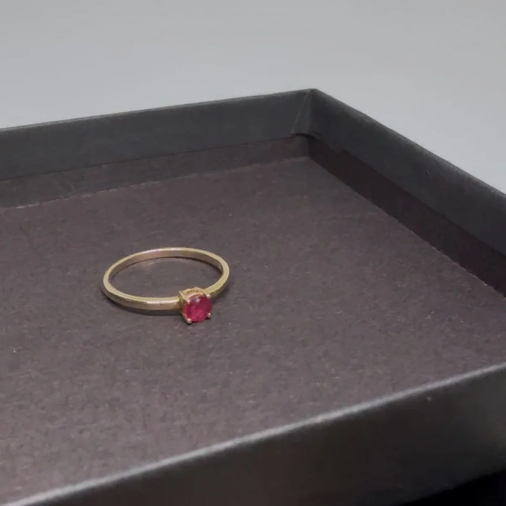 NEW Solid 10K Gold Natural Ruby Ring
